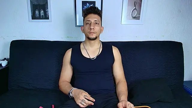 Sr_Maykol's Live XXX Chat