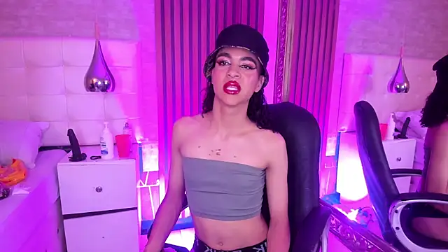 KyleeSmiith Chat XXX live
