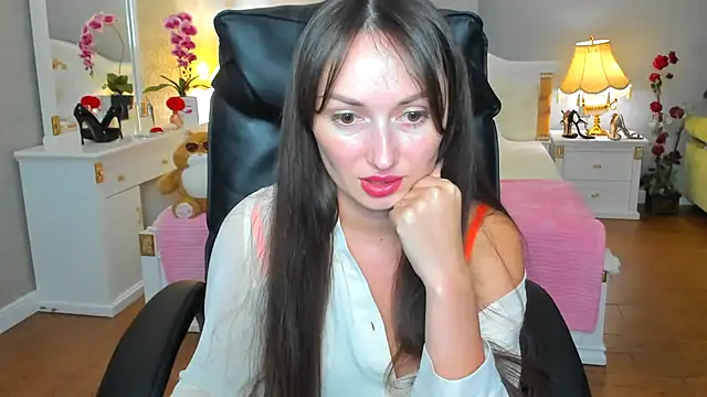 RosiAlina Chat XXX live