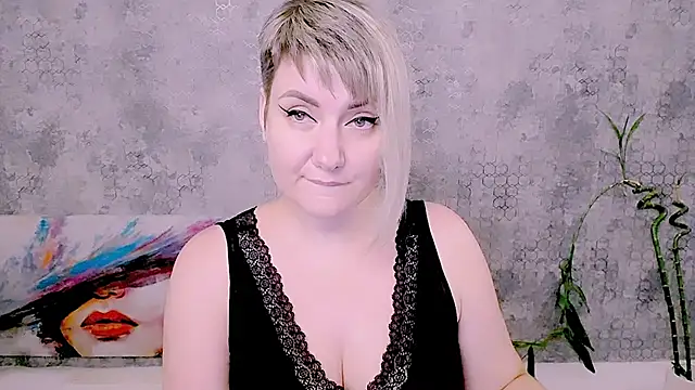 Chatroom XXX en direct de Djullia