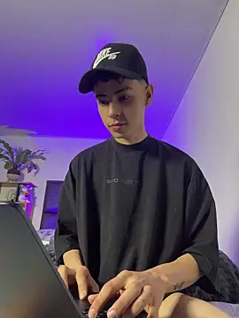 SebastianReed_ 现场XXX聊天