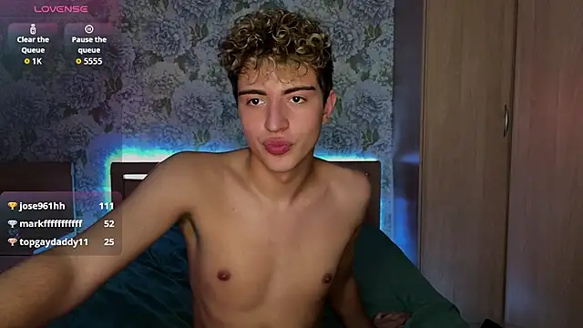 Chat +18 de AlfredSweet ao vivo