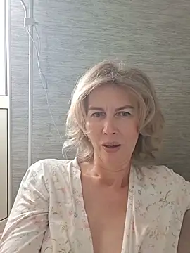 XXX chat uživo modela stellahere8