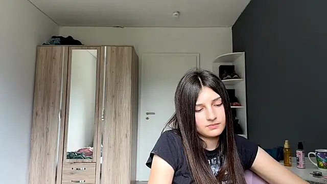 Онлайн чат XXX SpanishRooter