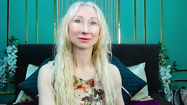 KissDreamm's Live XXX Chat