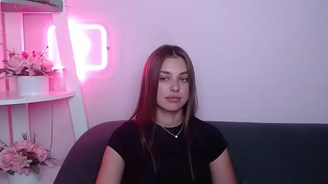 MilanaAngelAs' Live XXX Chat