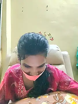 Shreya-telugupilla Chat XXX in diretta
