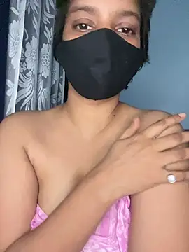 Cute_Marina 现场XXX聊天