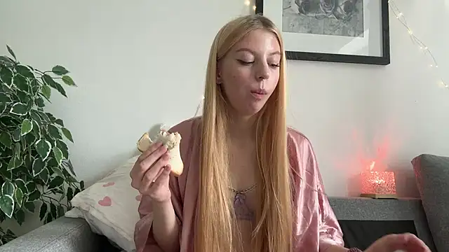 Fanny_Fresh Chat XXX in diretta