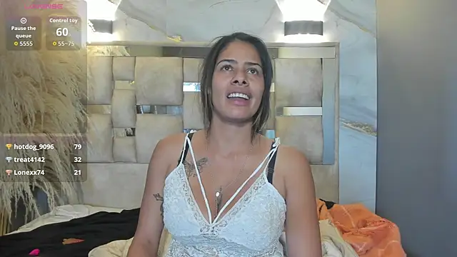 nairobi8 Live XXX-chat