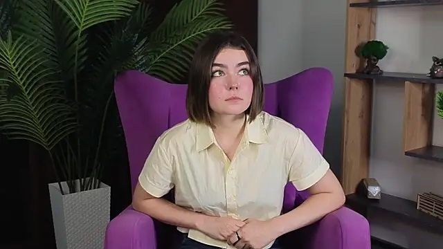 MacyIverson Live XXX-chat