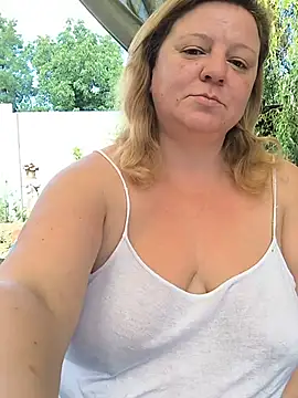 jusichka Adlı Modelin Canlı XXX Sohbeti