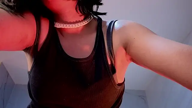 צ'אט XXX בשידור חי של artemisa_ch1