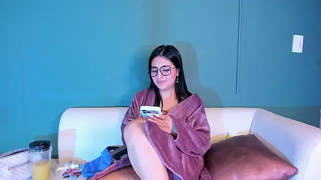 Annie9_ Live XXX-chat