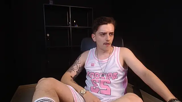 Czat XXX na żywo – FelixStarkk