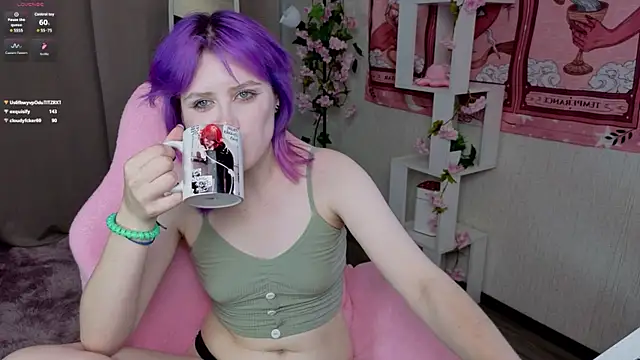 Chat XXX en directo de Droll_doll_