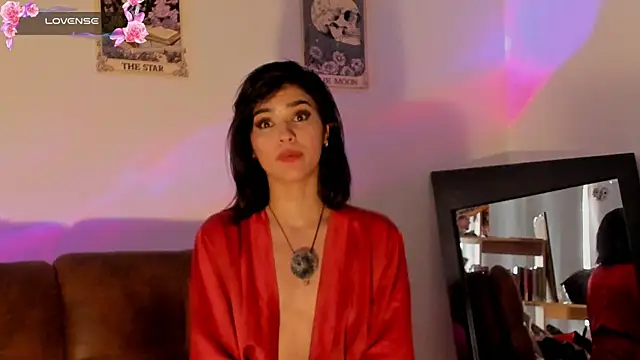 Chat +18 de La_Diabla_111_ ao vivo