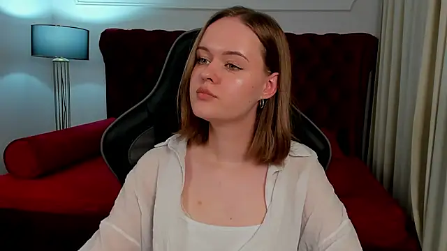 AdaRune's Live XXX Chat