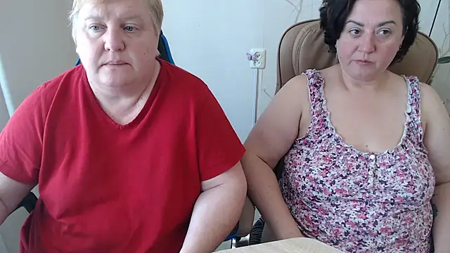 Lindy-Jeanie's Live XXX Chat