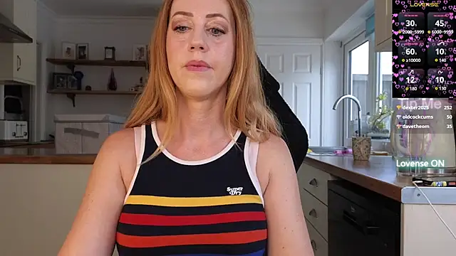 stripmequick's Live XXX Chat