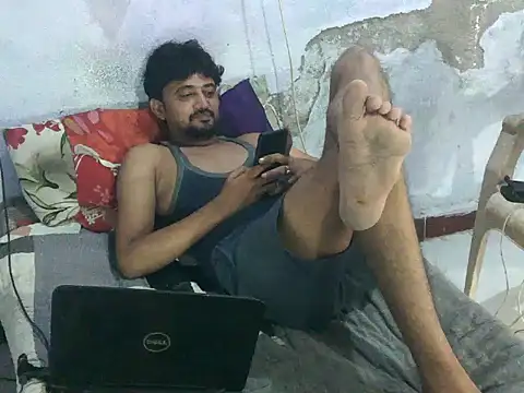 Chat +18 de ROCOGUJUBULL ao vivo
