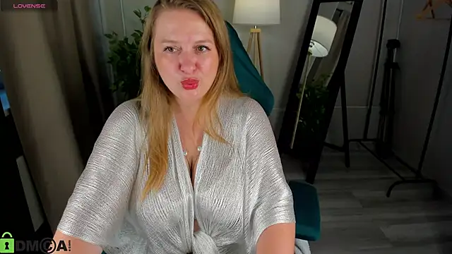 CleoXotie's Live XXX Chat
