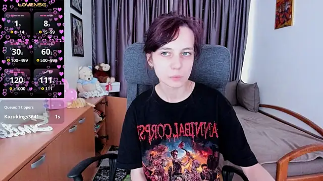 MiniLysii élő XXX-chatje
