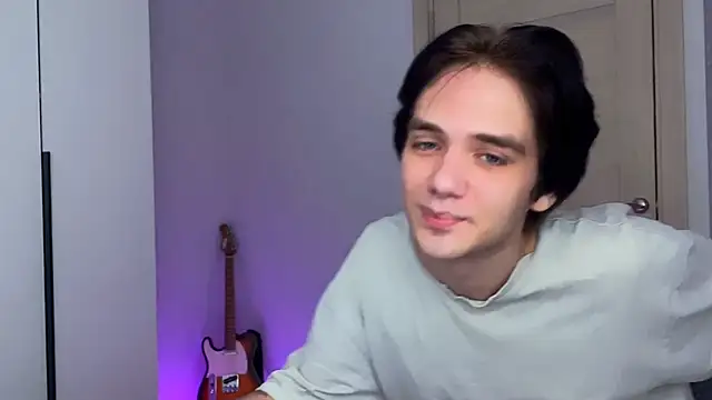 XXX chat uživo modela Zombde