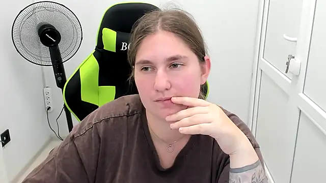 LunaVenom's Live XXX Chat