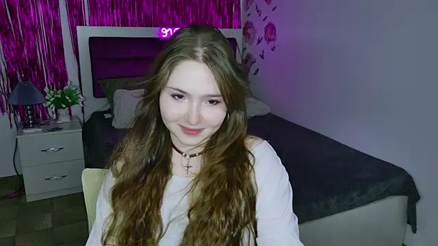 AliceFervent Chat XXX in diretta