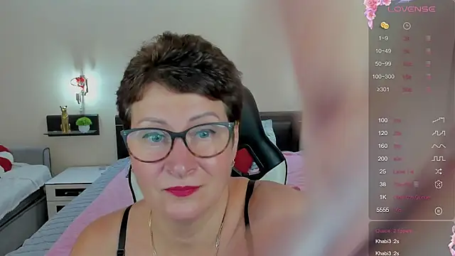 دردشة JennyMons الجنسية المباشرة