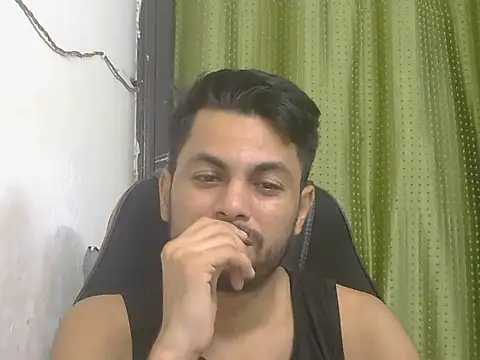 Show modela Stubborndesiboy na web-kameri