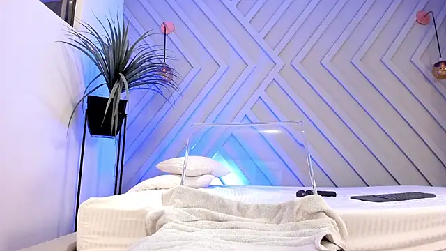 Adharamonroe live XXX chat