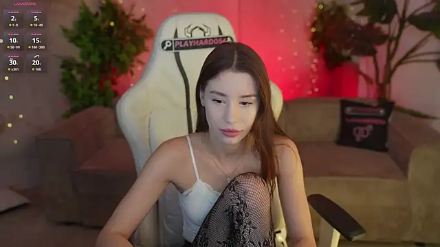 XXX chat uživo modela Selena_Glow