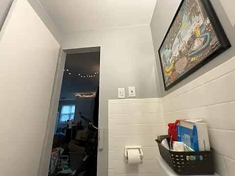 Snowbunnycake_131 live XXX chat