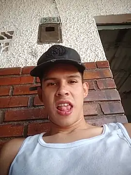 Chat +18 de rrutbel ao vivo