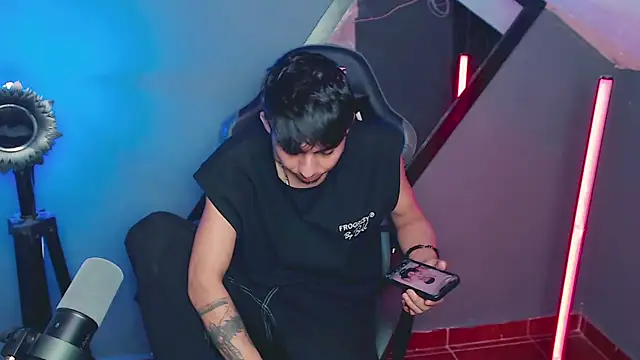 ALPHA_LATINO Webcamshow