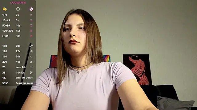 TrixiBell's Live XXX Chat