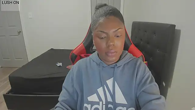 Živý XXX chat demi_xoxo
