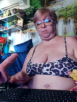 QueenPammy1 – Live XXX-chat