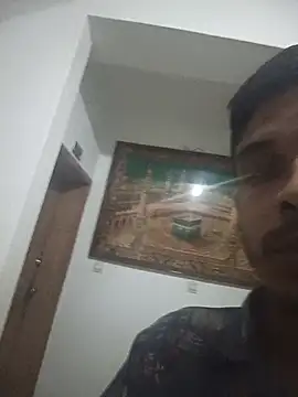 Sam-Zone24 Show in webcam