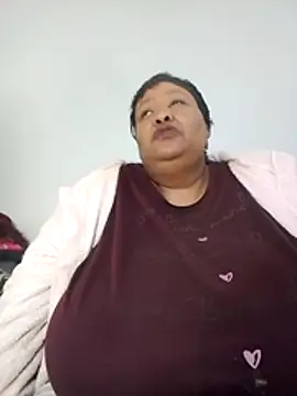 nancy111 – Naživo XXX chat