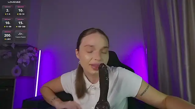 violla_sinzz XXX чат на живо
