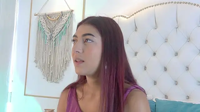 Sara_funy's Live XXX Chat