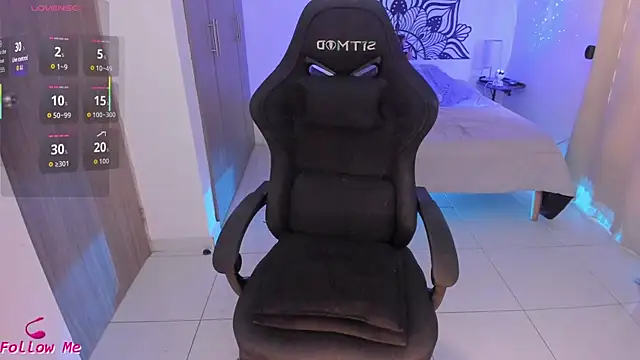 Živý XXX chat LouaneBourVip