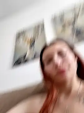 Chat XXX ao vivo de caressyourself