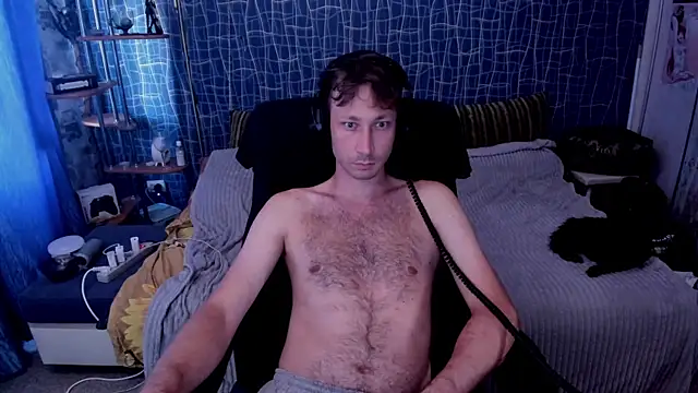 Czat XXX na żywo – CuteBoy228