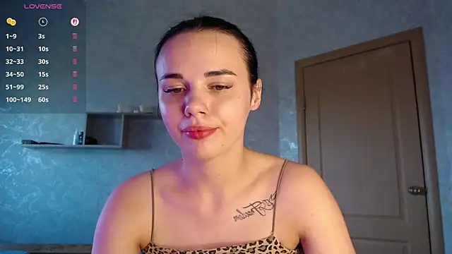 Kseni_a Adlı Modelin Canlı XXX Sohbeti