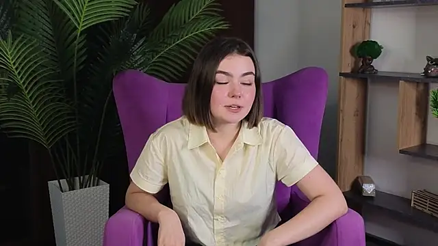 צ'אט XXX בשידור חי של MacyIverson