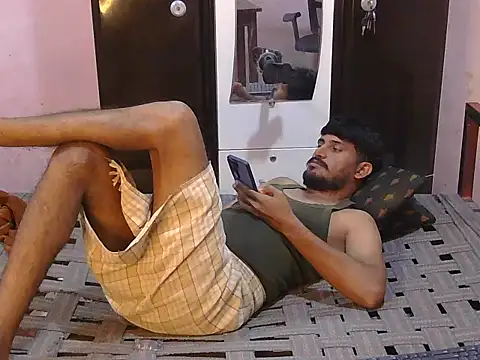 צ'אט XXX בשידור חי של HotXKrish